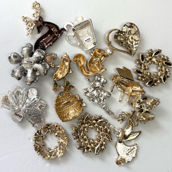 Lot of 15 BROKEN Brooches for Crafting Repurpose Art - Picture 3 of 3